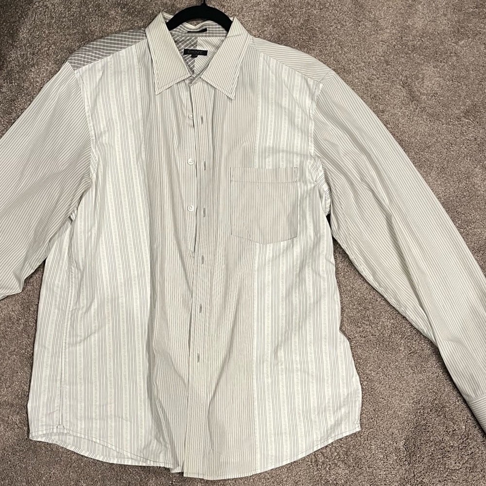 DKNY Men's White and Light Gray Striped Dress Shirt, XL